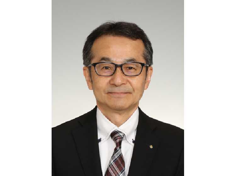 前田 謙二 教授